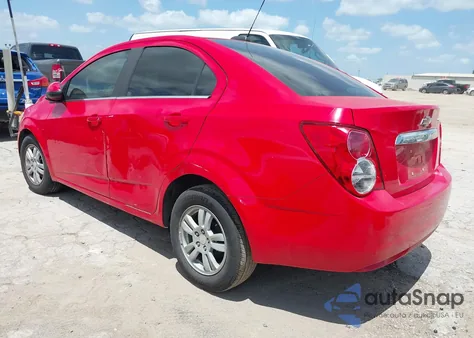 2015 Chevrolet Sonic Lt Auto из США, поврежденный, VIN 1G1JC5SH4F4160047